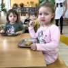 Adrianka oslavila s kamarády svoje narozeniny