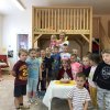 Emička oslavila s kamarády svoje narozeniny